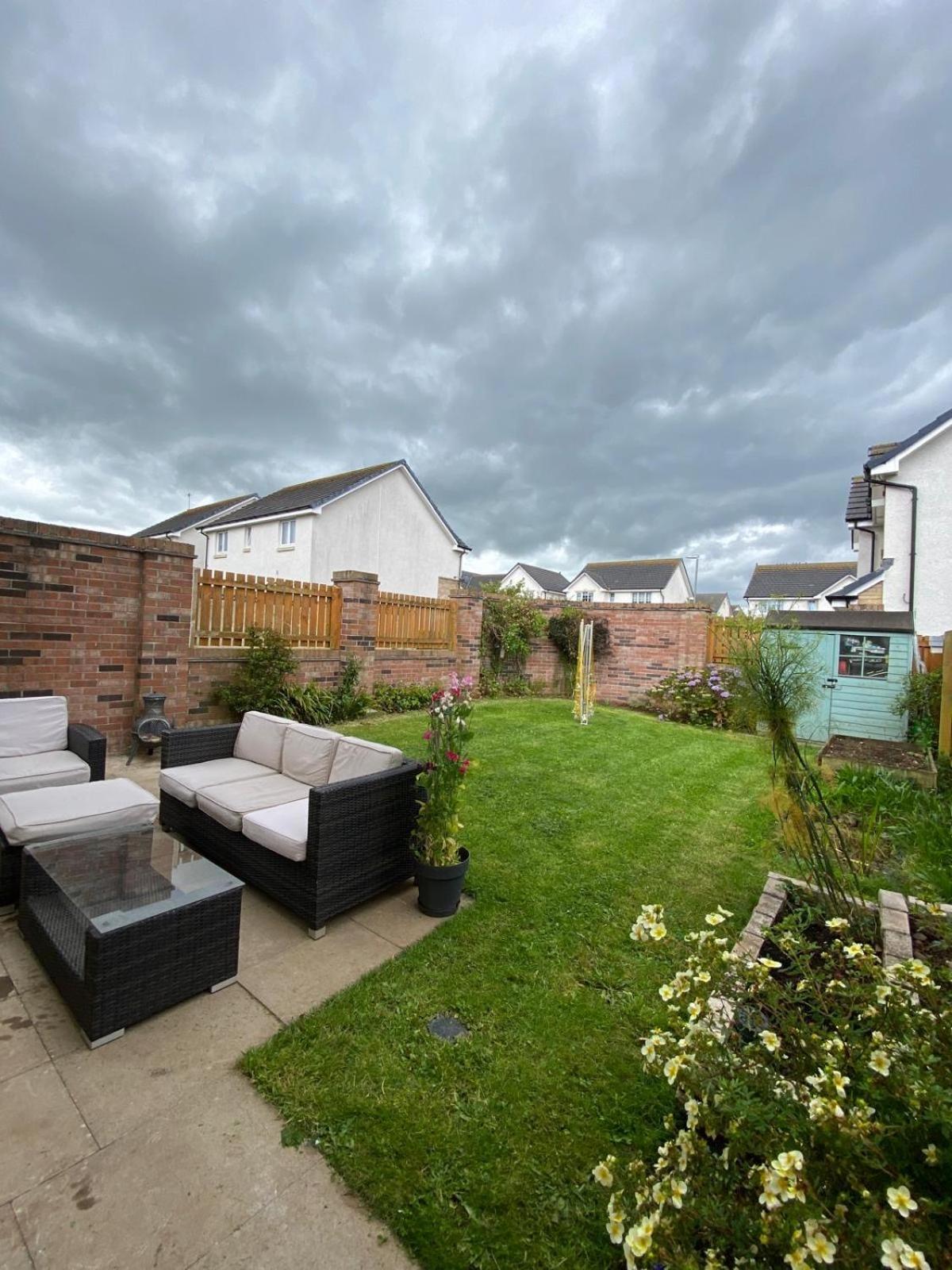 3 Bedroom Home In Troon Loans エクステリア 写真